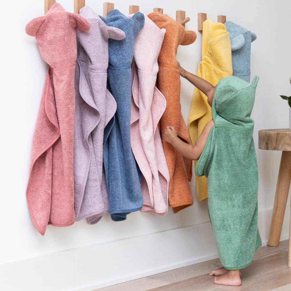 Hooded Towel + Wash Mitt Set