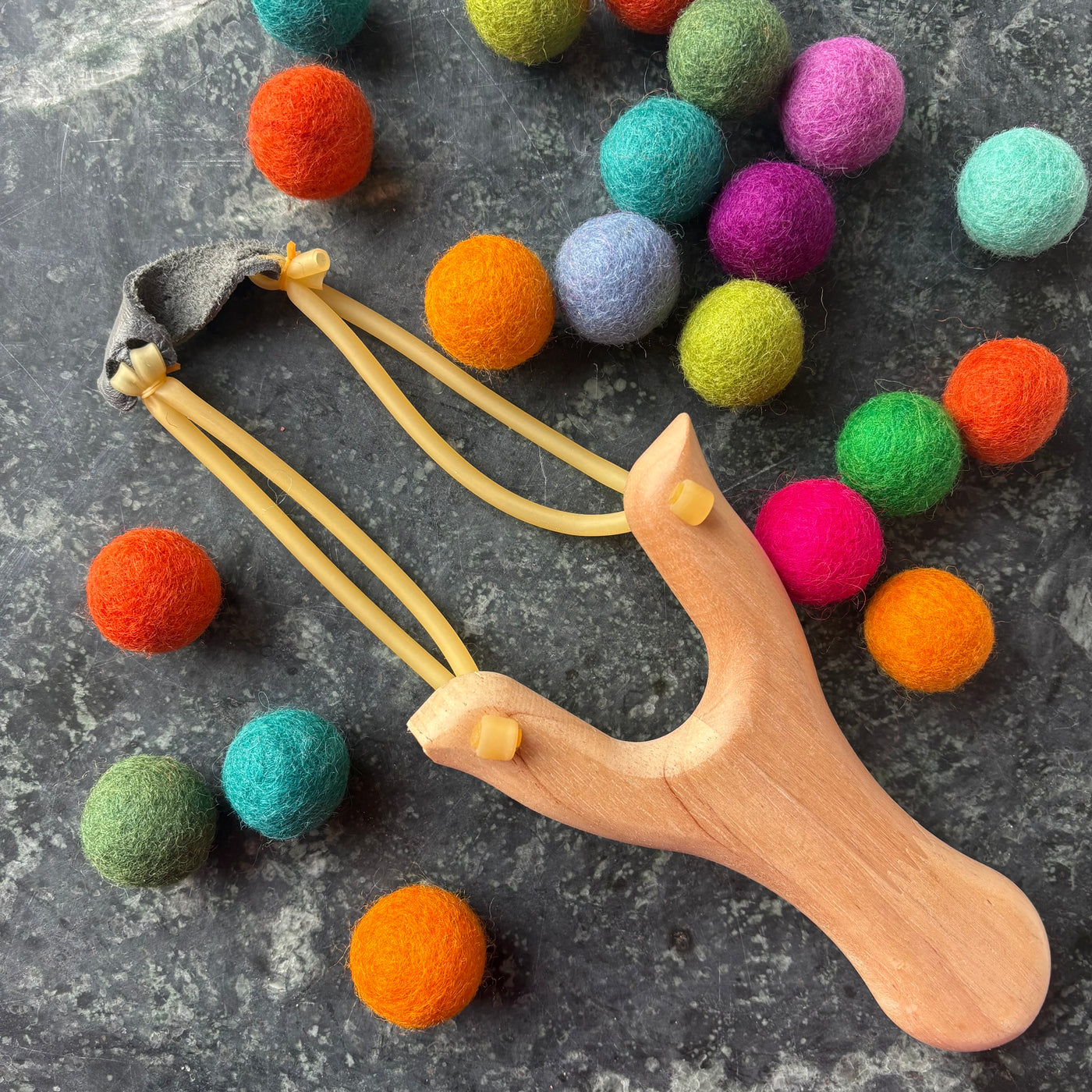 Wooden Slingshot w/Felt Balls