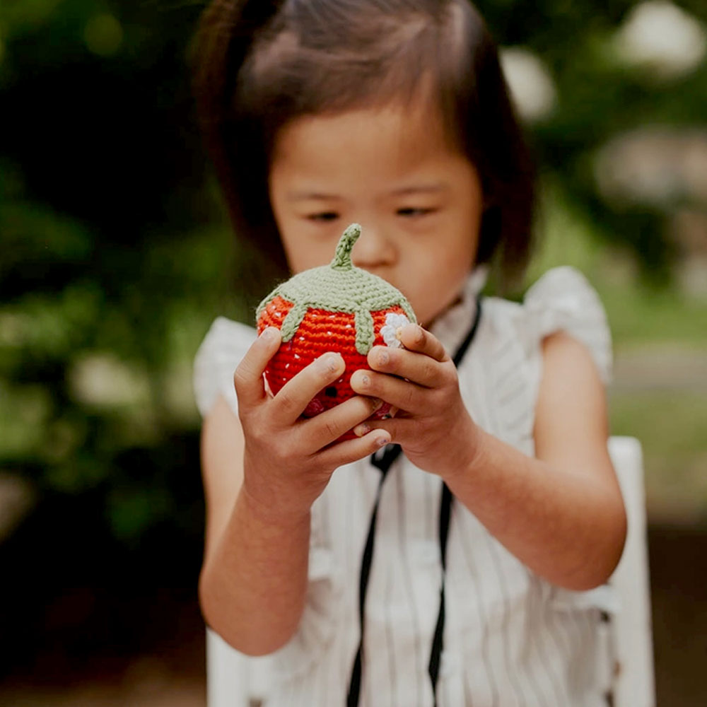 Strawberry Rattle