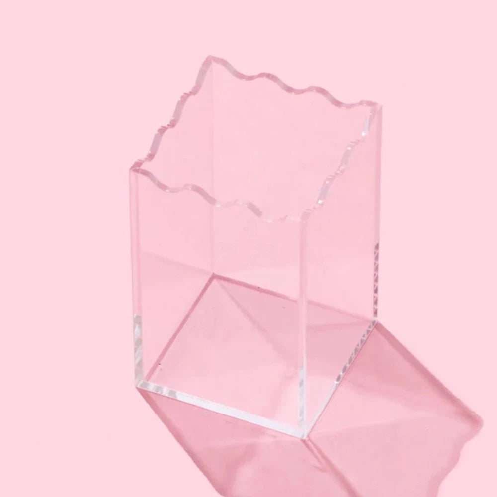 Clear Wavy Pen Cup