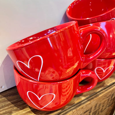 red oversized mug with heart on barquegifts.com